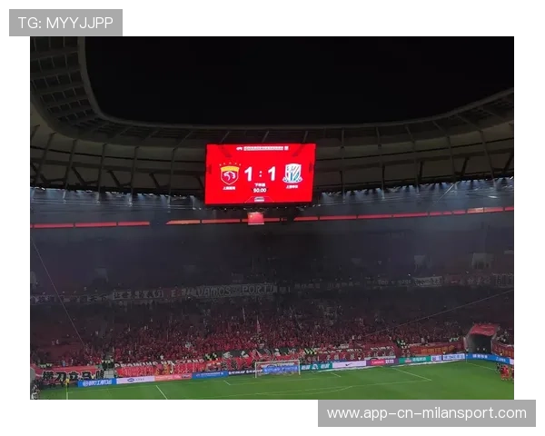 上海申花中路直传更大胆，肋部插上形成打门