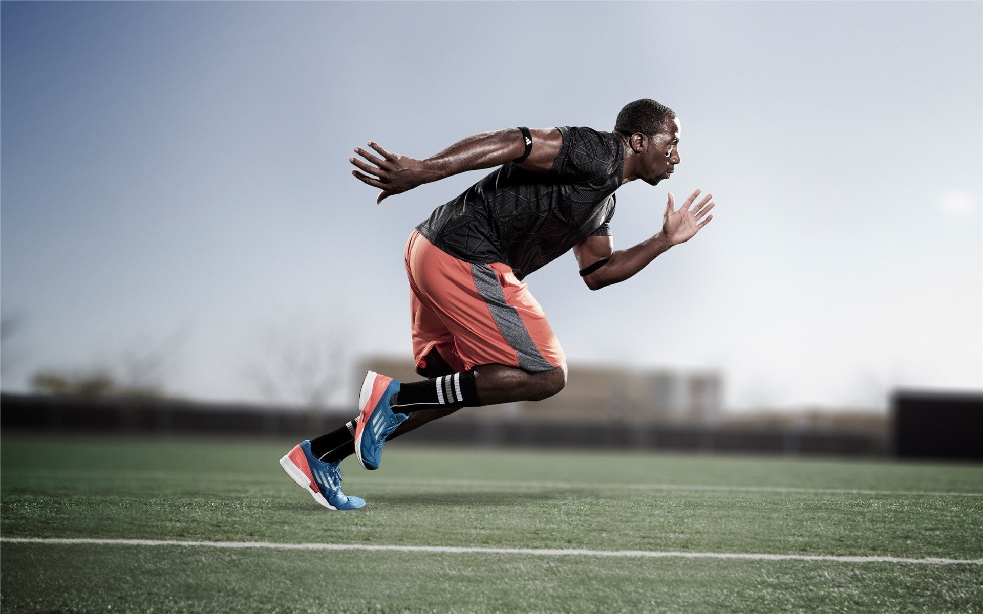 全运会史上首次 无人驾驶车参与火炬传递,全运会史上首次 无人驾驶车参与火炬传递的运动员